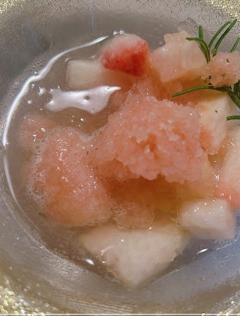 Granita_alla_pesca_con_lacqua_gassa